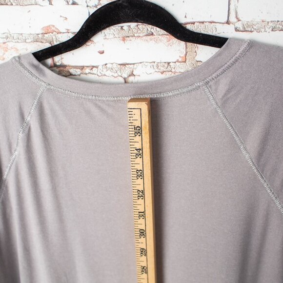 Celebrate Halloween Women’s Nightgown 2XL/3XL Gray Cat Sequin “Trick" Shirt - Picture 5 of 6